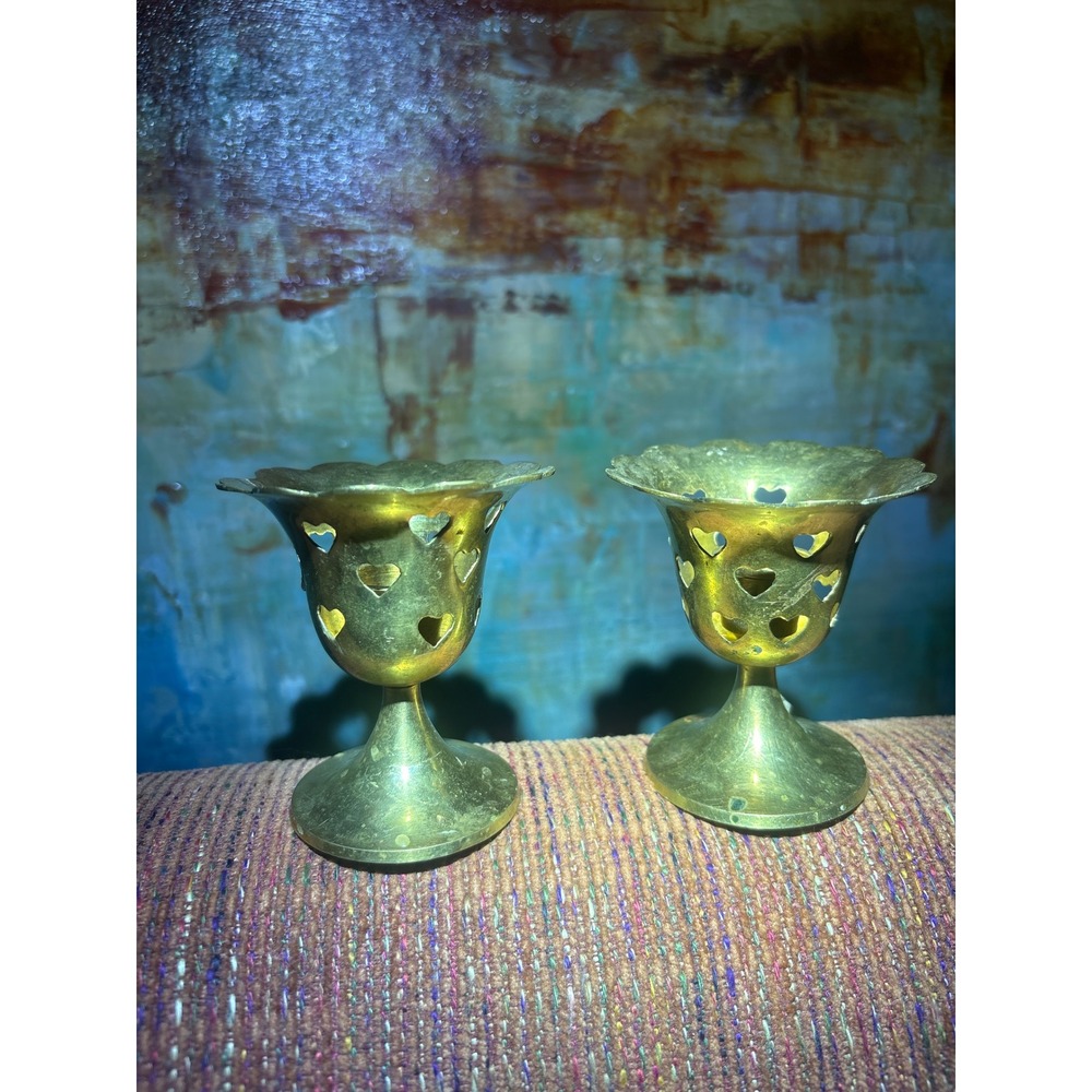 Vintage Brass Heart Cutout Scalloped Candle Holders Set of 2 Gold Pedestal 3.25"